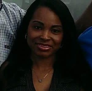 Meet your Posher, Dee